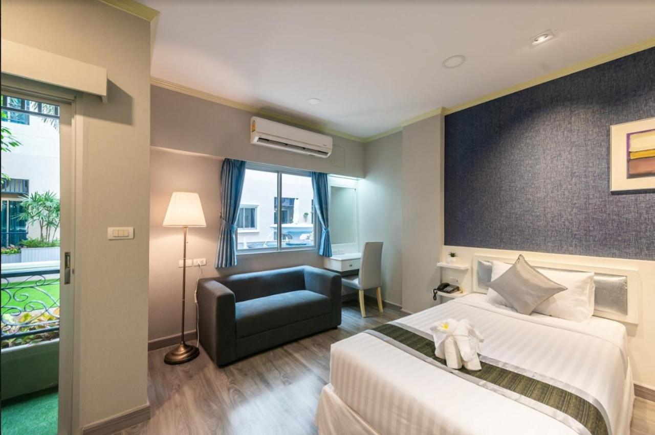 Napheera Royal Tel Hotel Ban Khlong Bang Krathiam Eksteriør billede
